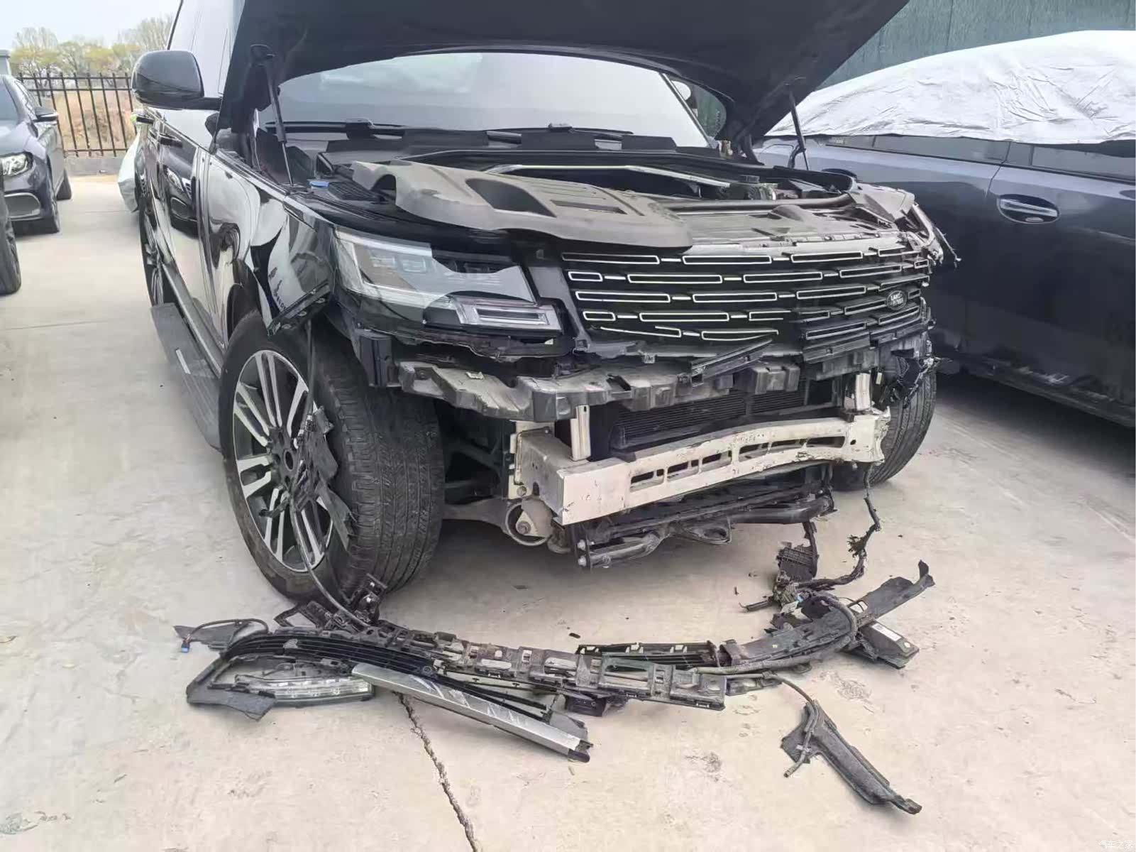 Land Rover Range Rover, 2023 12