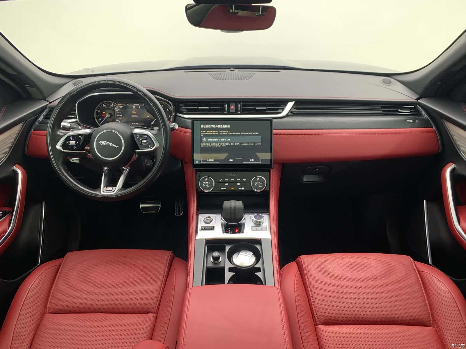Jaguar F-PACE, 2022 7