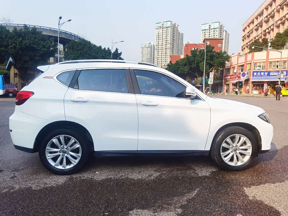 Haval H2