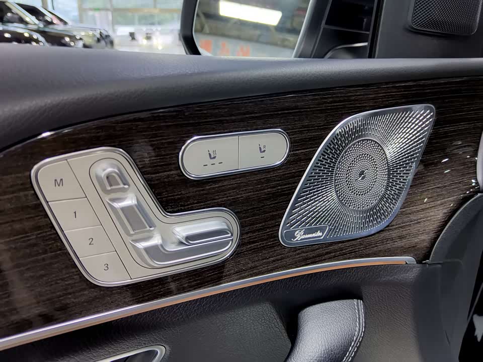 Mercedes-Benz GLE Mercedes-Benz GLE