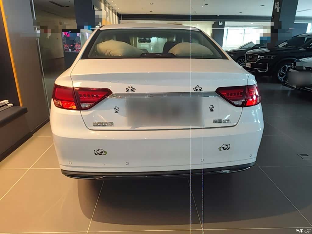 Geely Emgrand, 2021 6