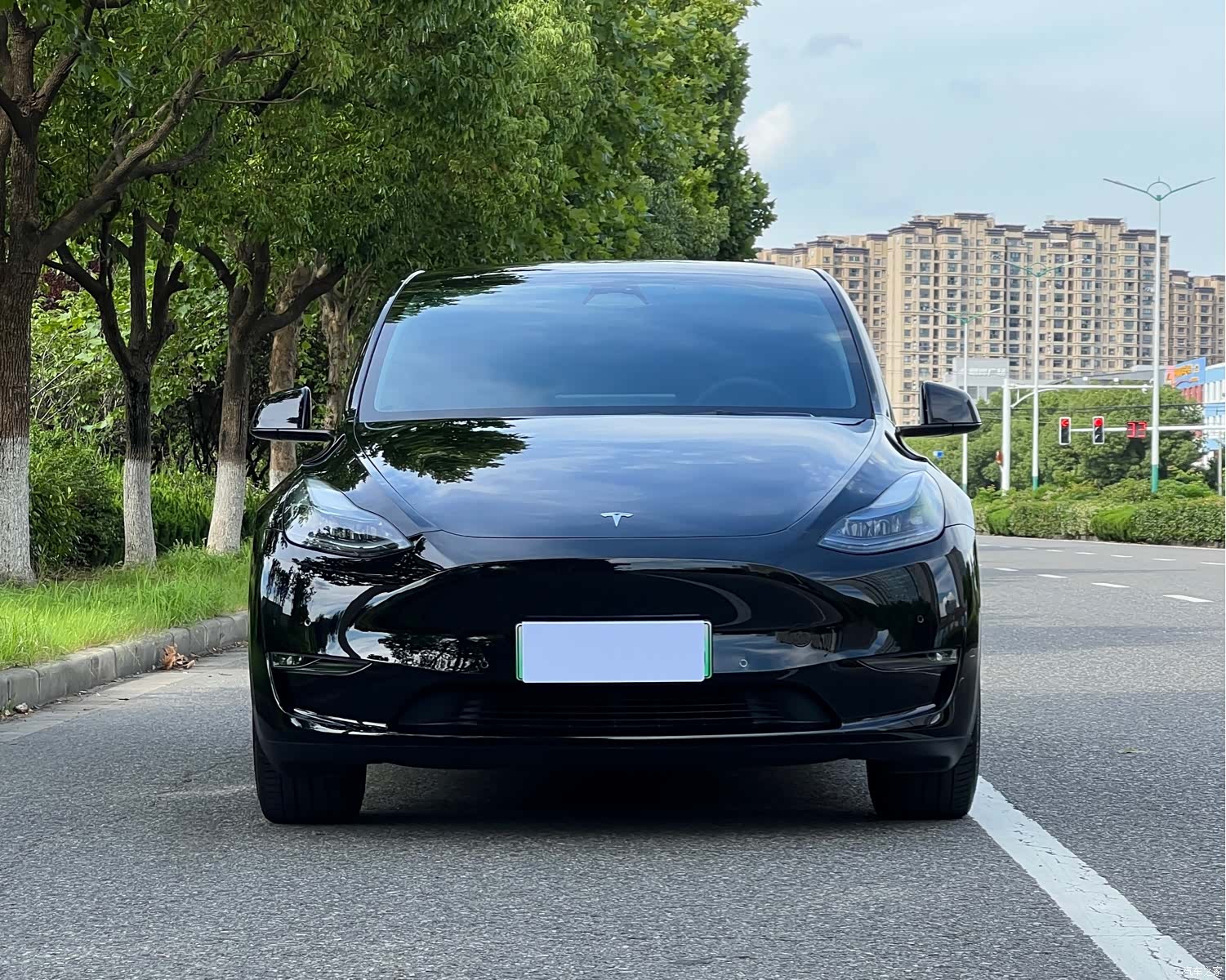 Tesla Model Y, 2023 2