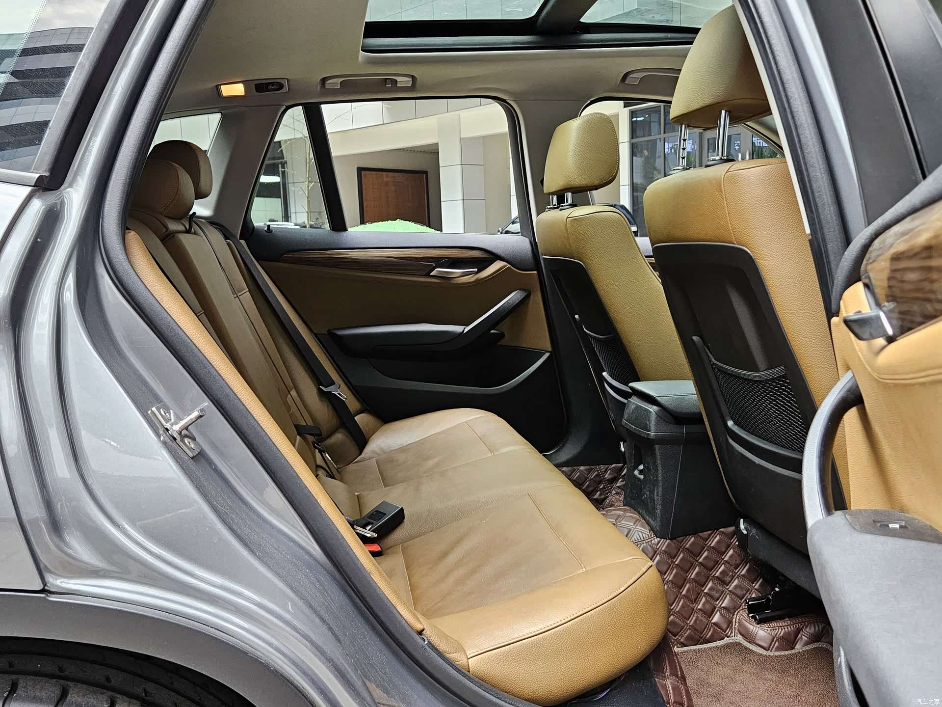 BMW X1, 2012 7