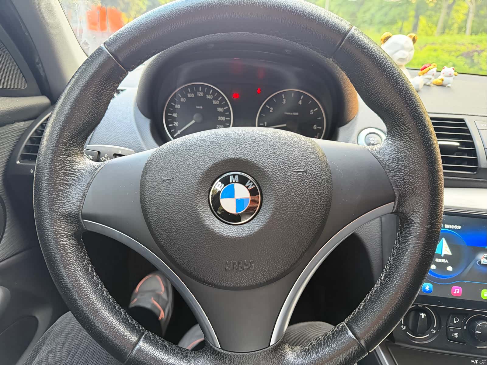 BMW 1 Series, 2011 20