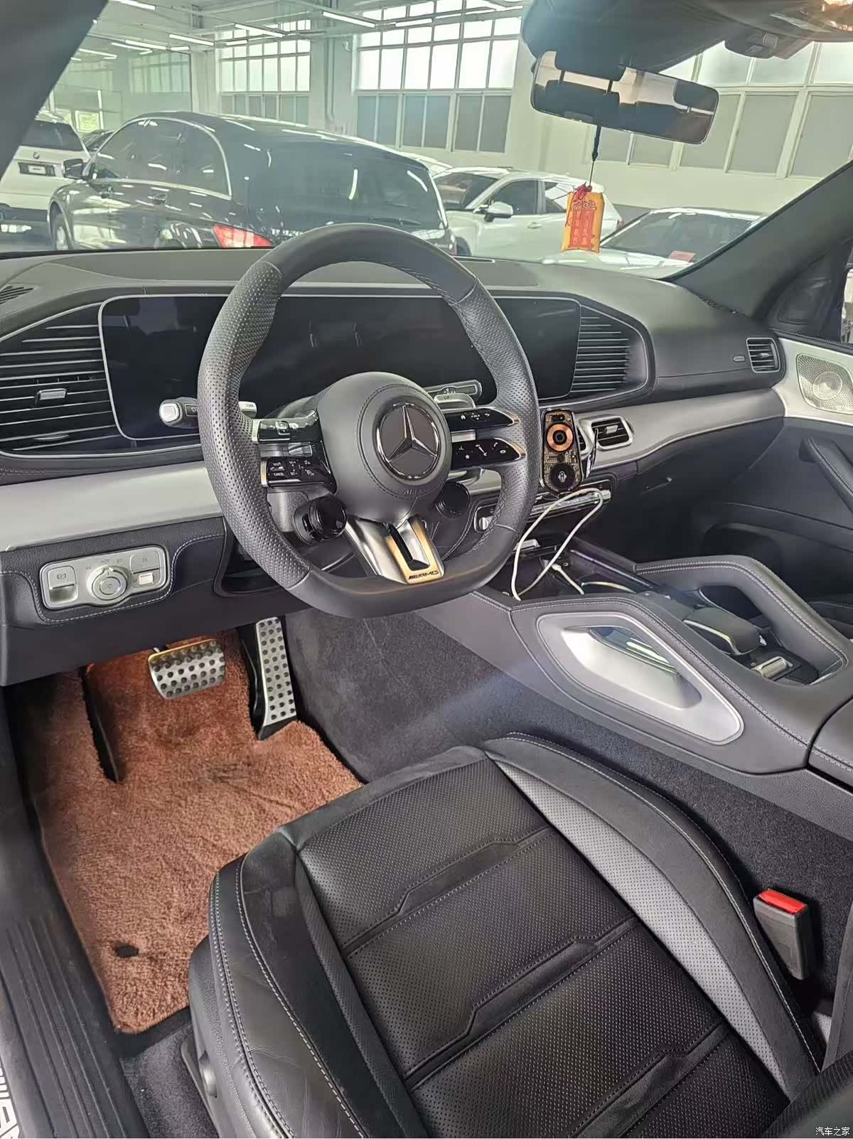 Mercedes-Benz GLE, 2023 4