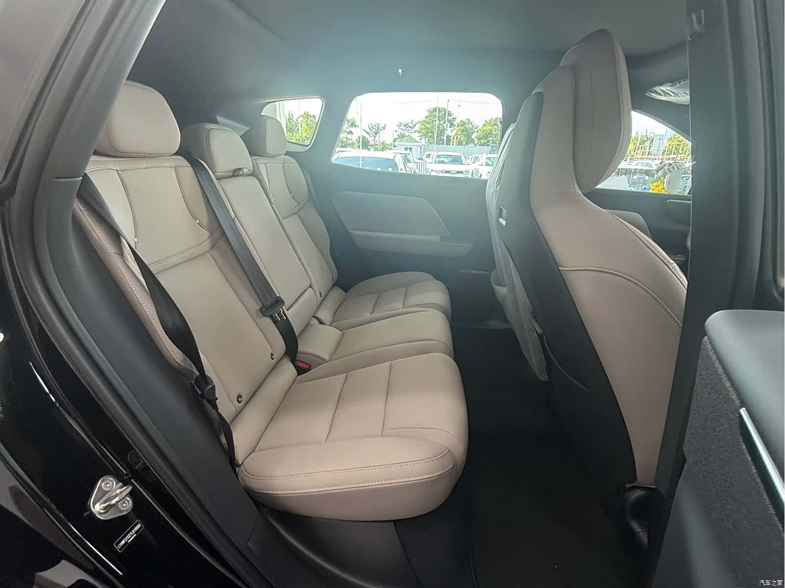 Volvo XC70, 2026 18