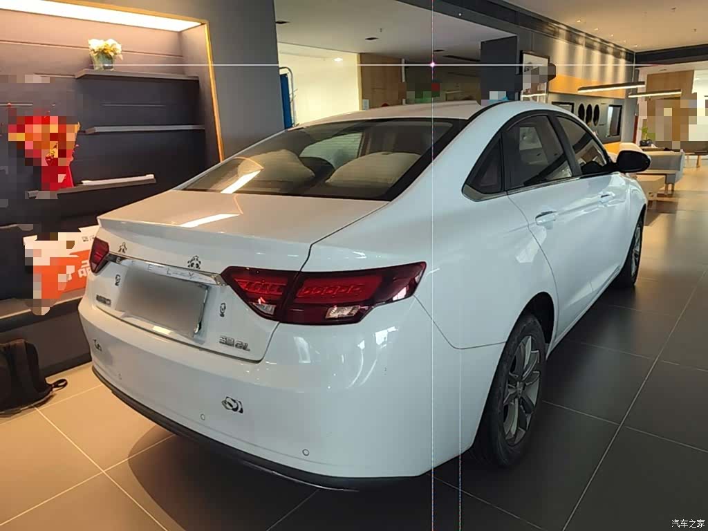 Geely Emgrand, 2021 7
