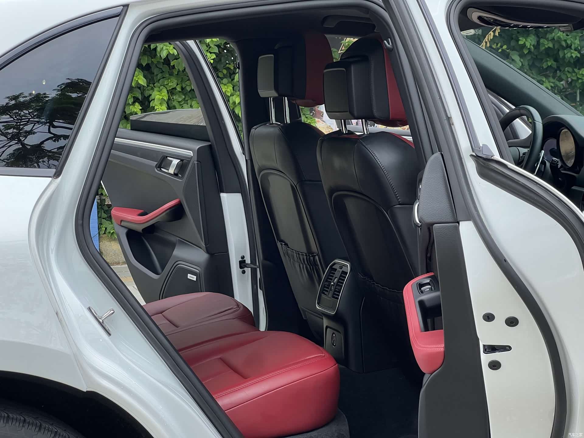 Porsche Macan, 2023 10