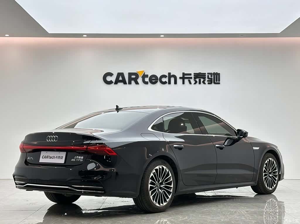 Audi A7L, 2024 все фото