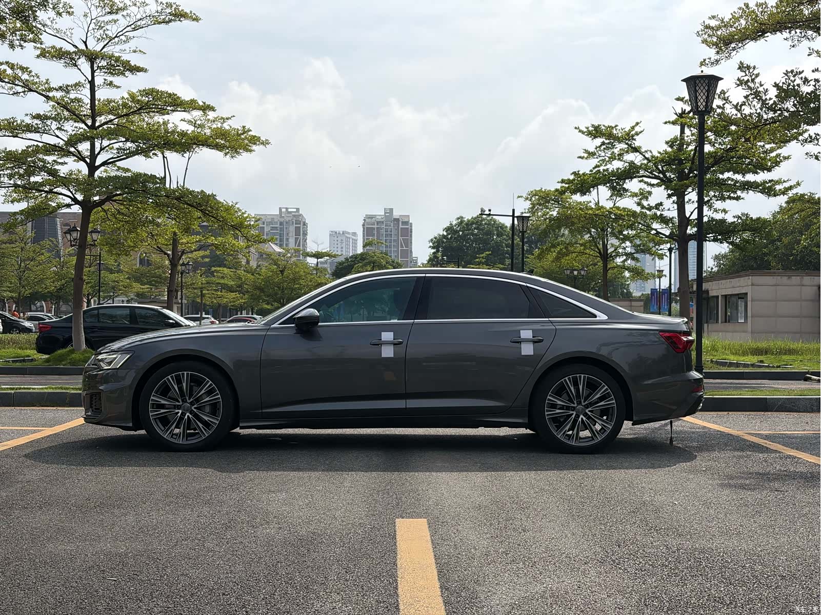Audi A6L, 2021 7