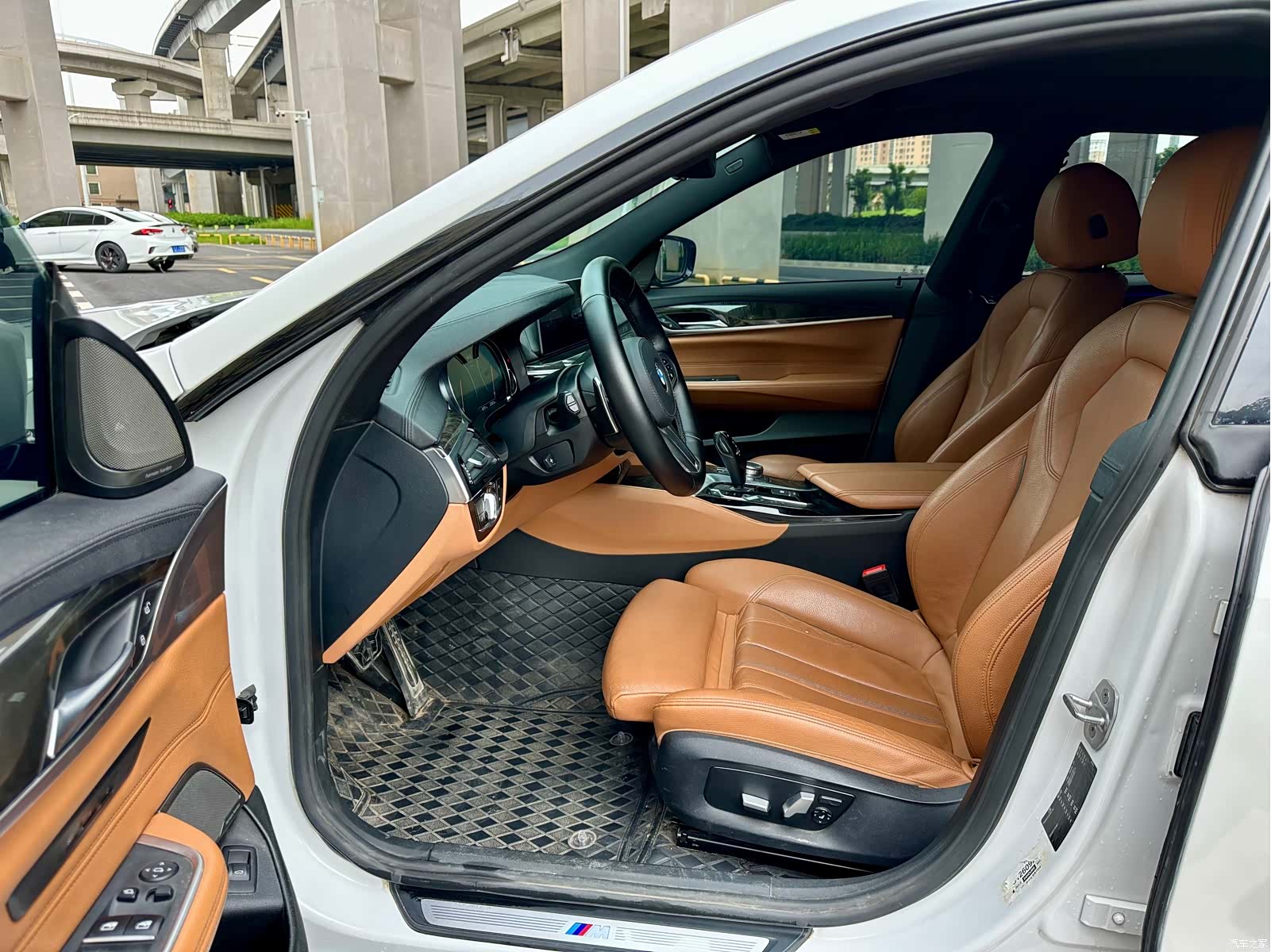 BMW 6 Series GT, 2018 все фото