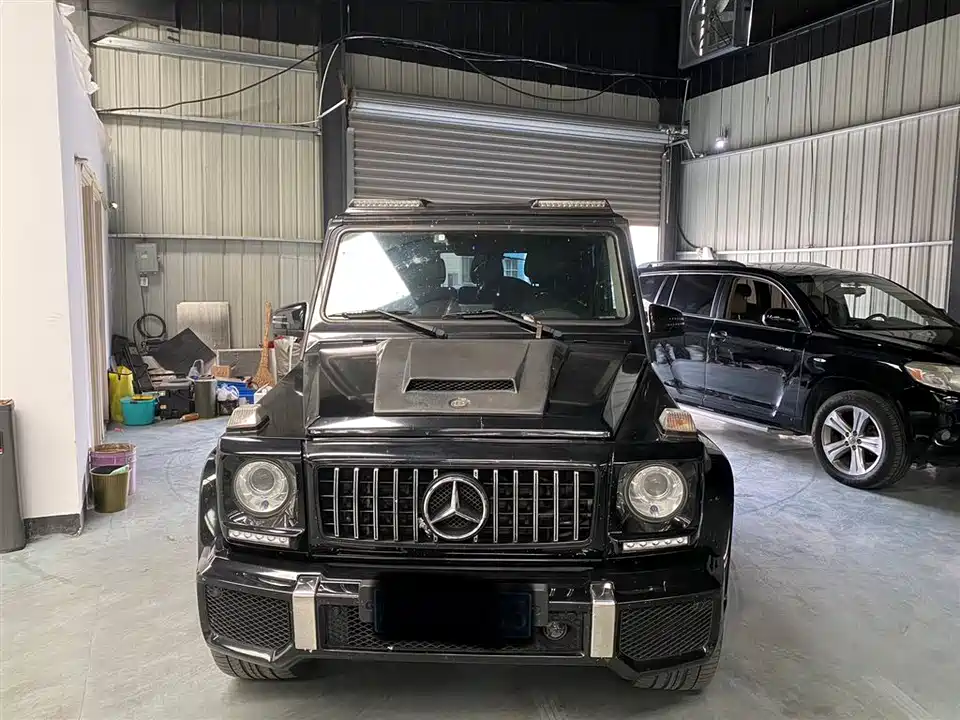 Mercedes-Benz G-class