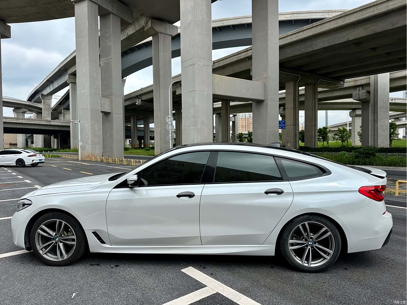 BMW 6 Series GT, 2018 15