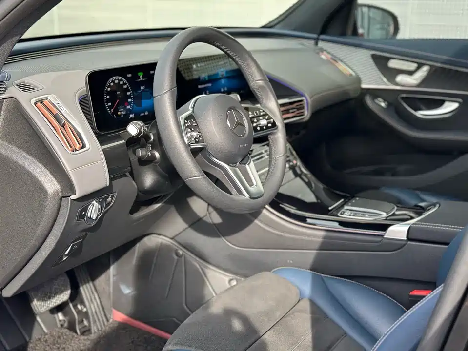 Mercedes-Benz EQC Mercedes-Benz EQC