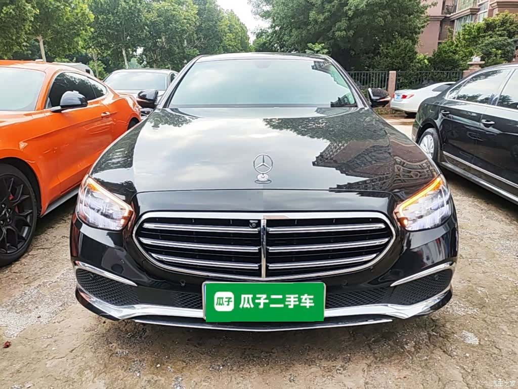 Mercedes-Benz E-Class, 2023 3