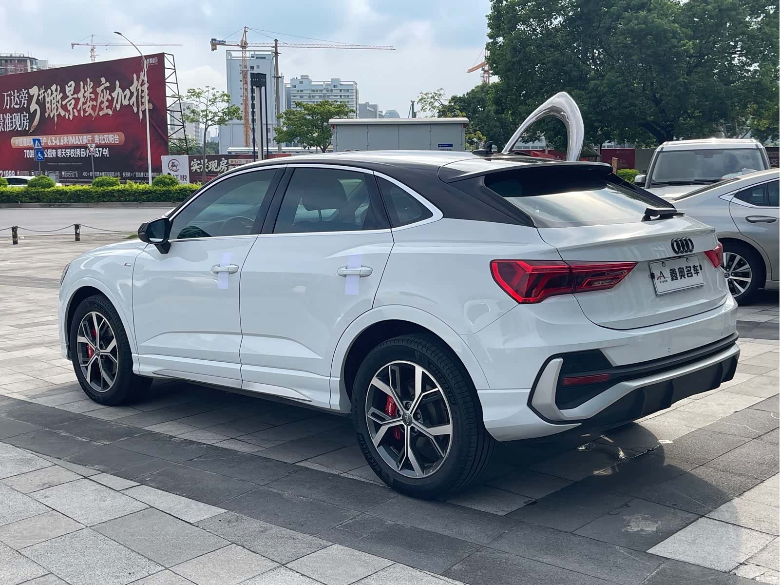 Audi Q3, 2021 6