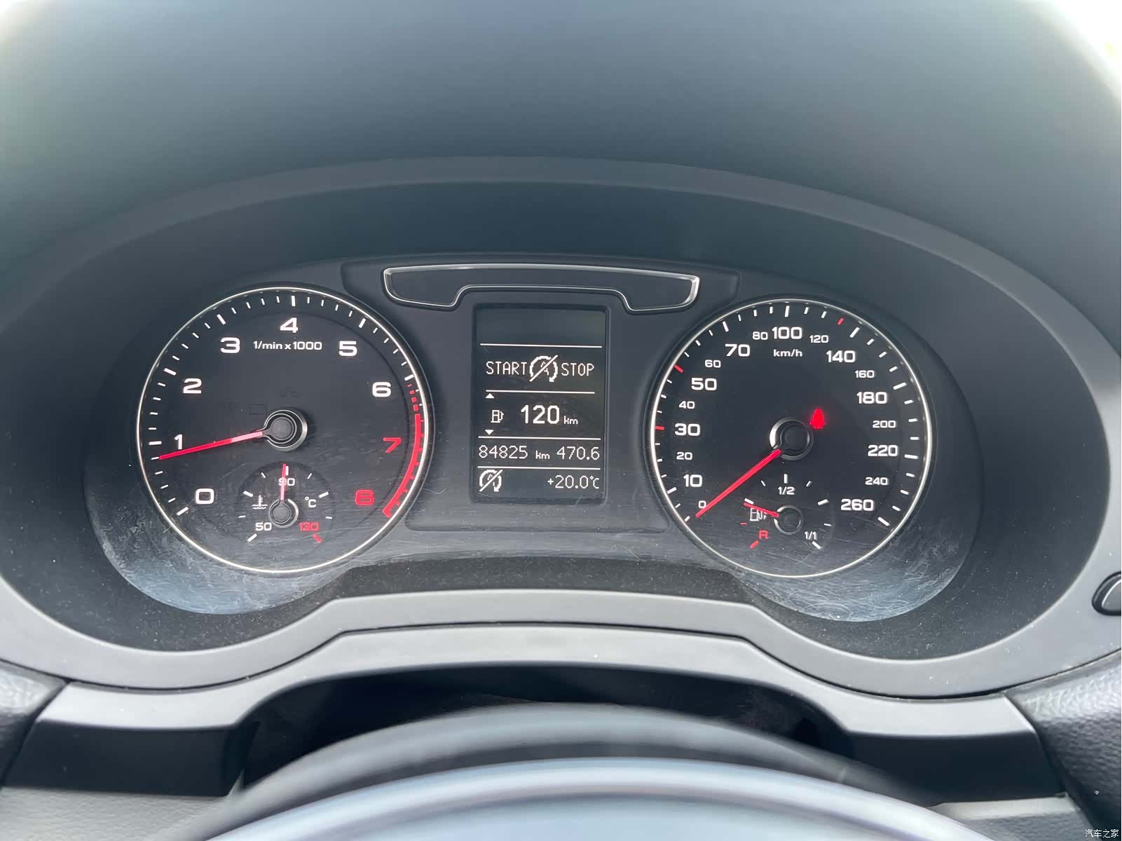 Audi Q3, 2017 10