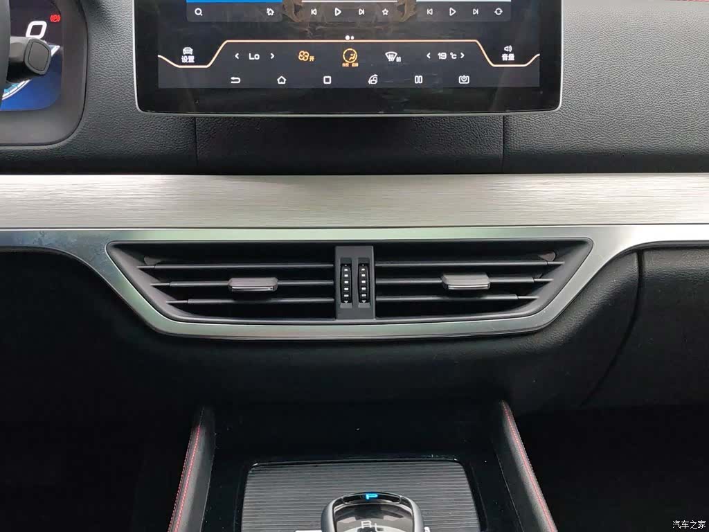 BYD Tang, 2018 12