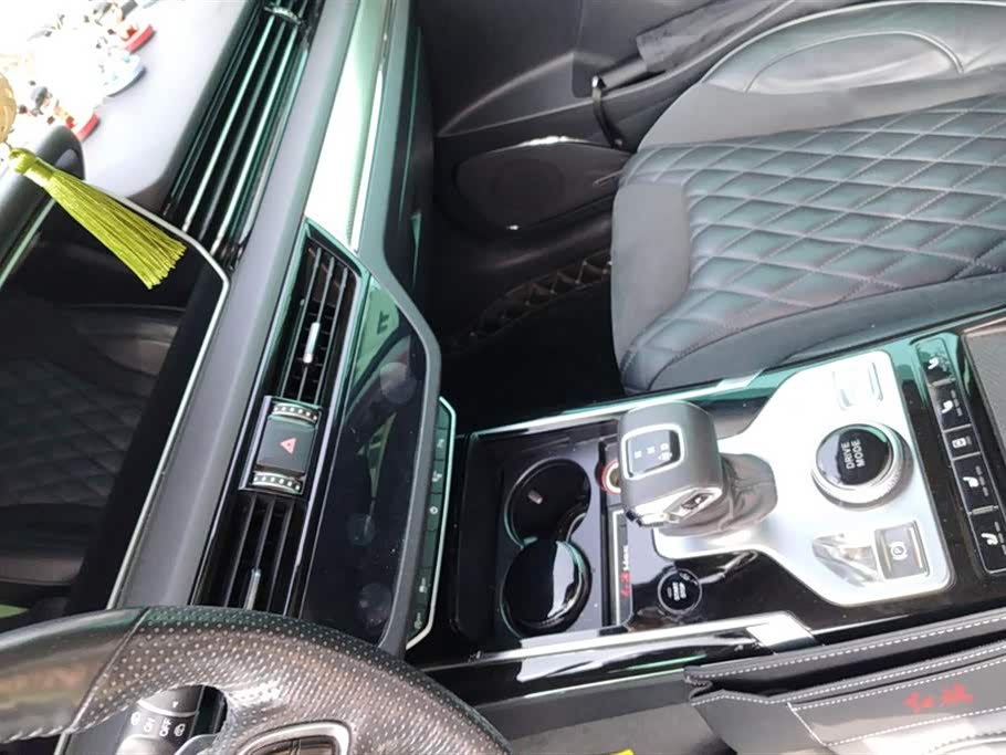 Hongqi HS5 Hongqi HS5