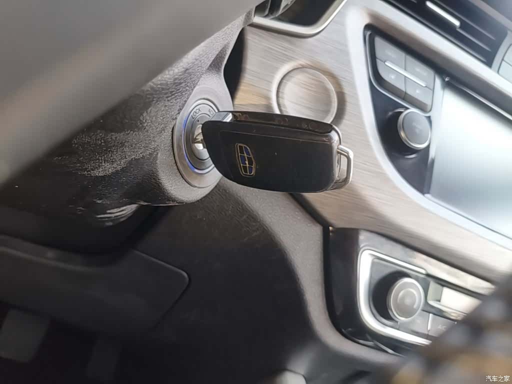 Geely X3, 2019 9