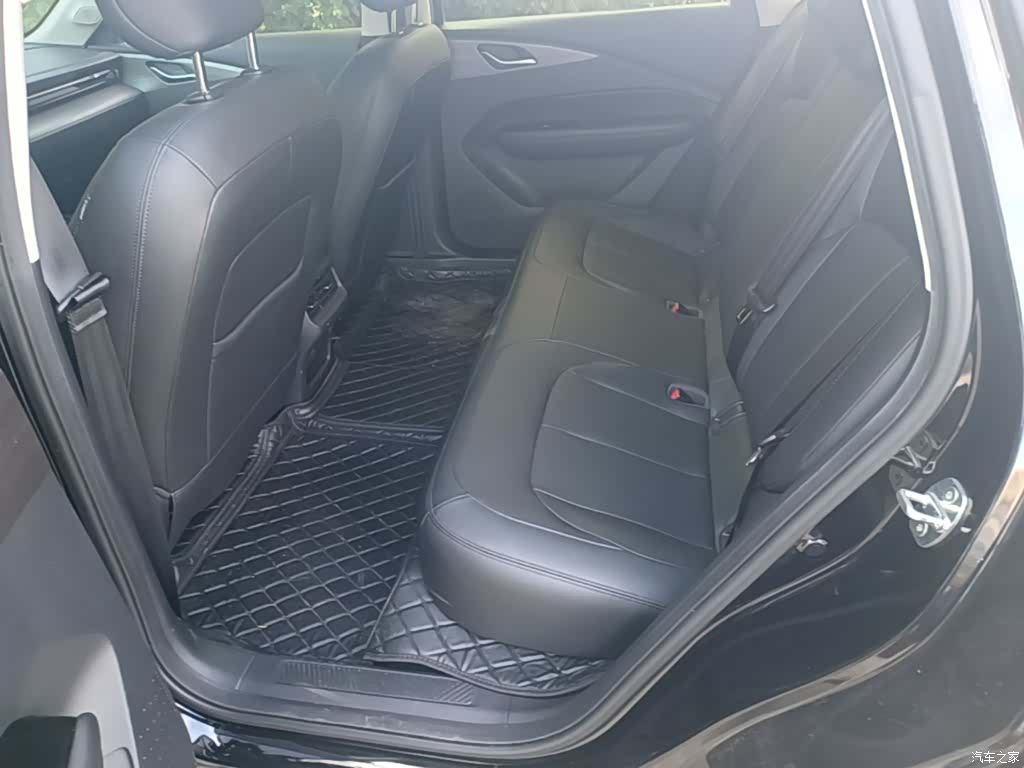Wuling Starlight, 2024 17
