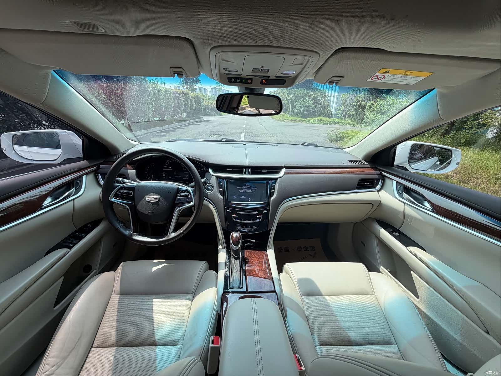 Cadillac XTS, 2016 8
