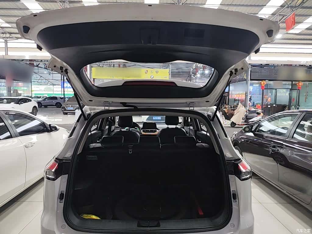 Wuling 510, 2019 19