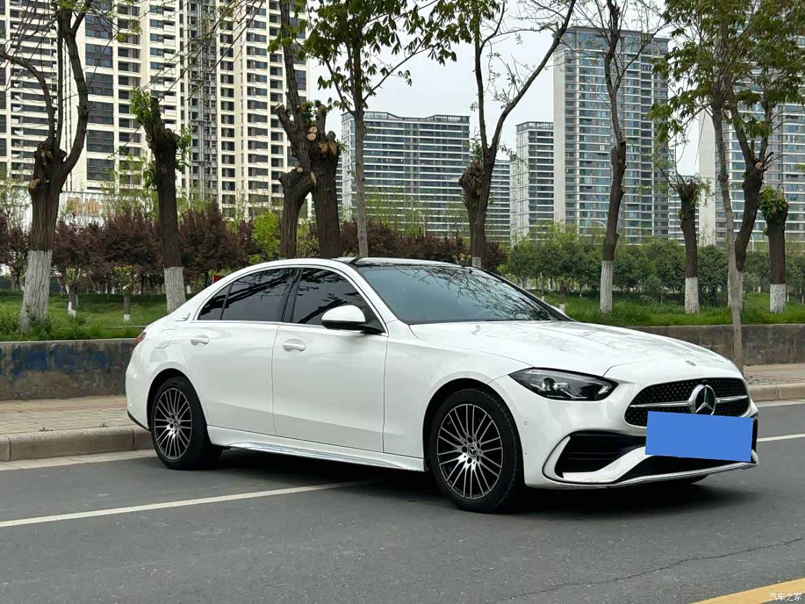 Mercedes-Benz C-Class, 2022 3