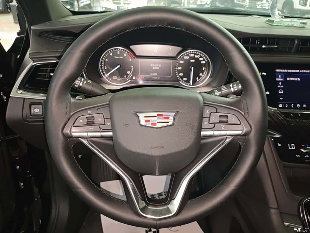 Cadillac XT6, 2022 11