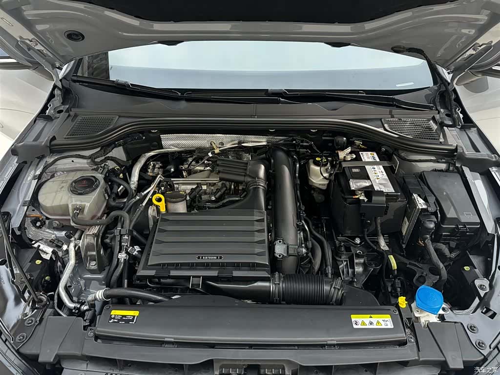 Volkswagen Golf, 2022 7