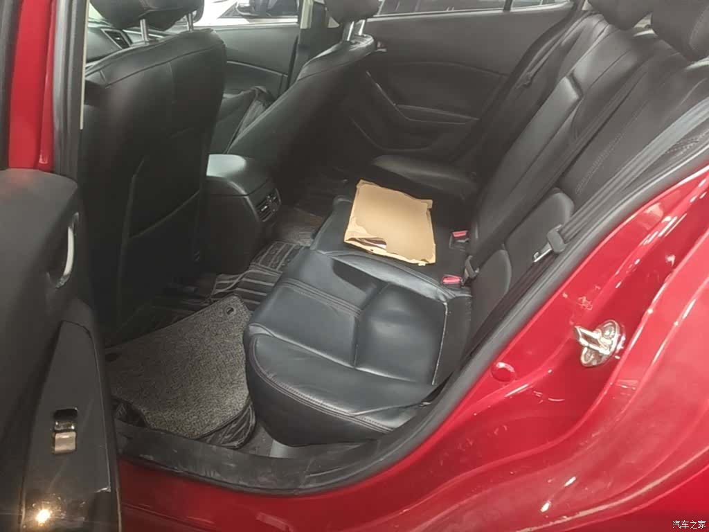 Mazda Mazda3, 2018 17