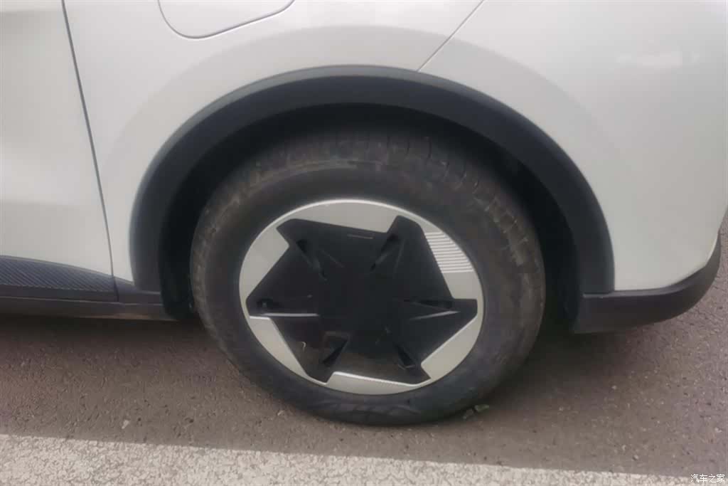 Geely E, 2024 6