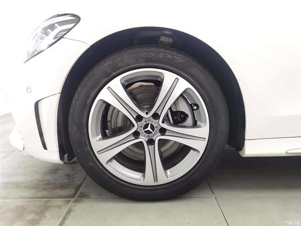 Mercedes-Benz C-Class, 2018 17