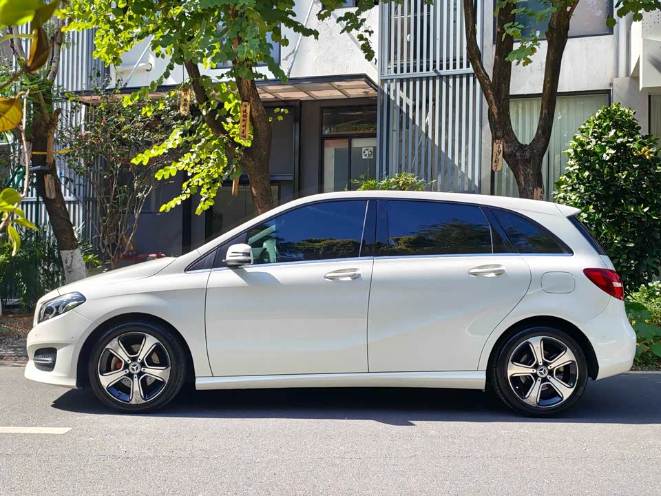 Mercedes-Benz Class B