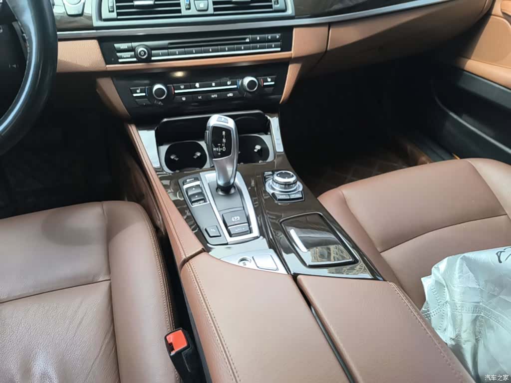 BMW 5 Series, 2017 14