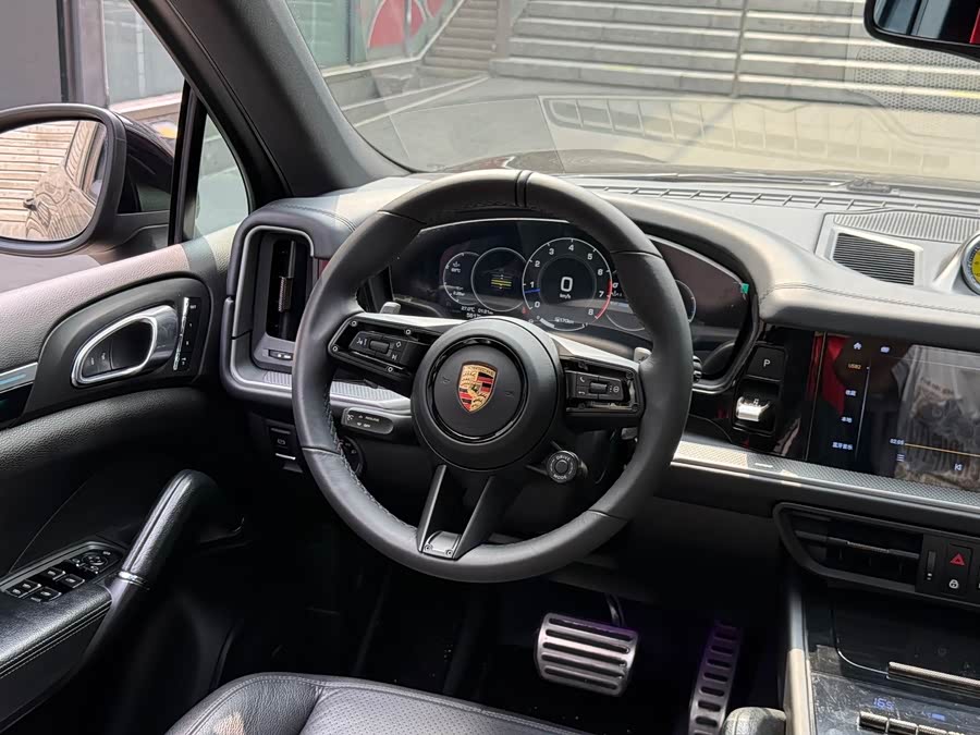 Porsche Cayenne 2013, фото 13