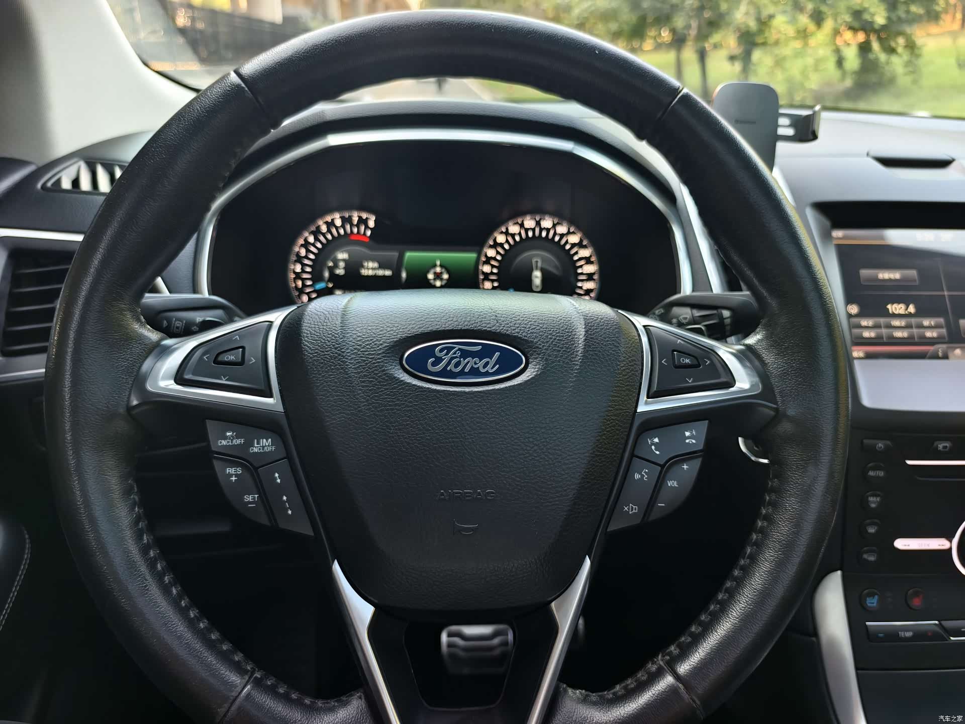 Ford Edge, 2015 14