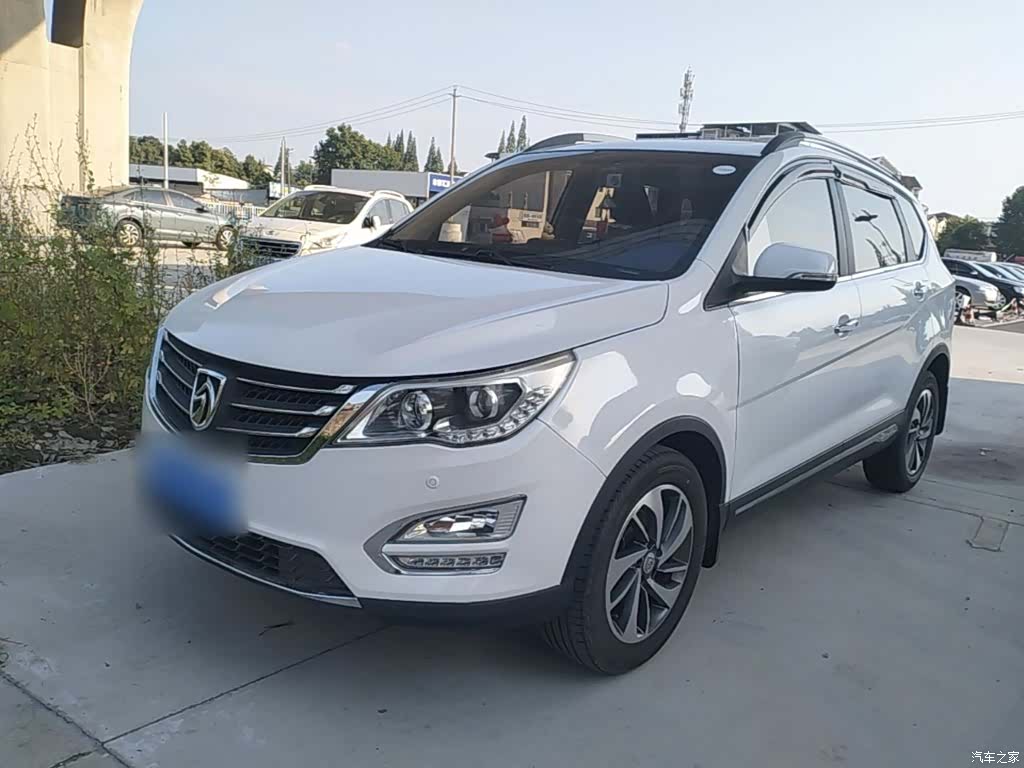 Wuling 560, 2016 2