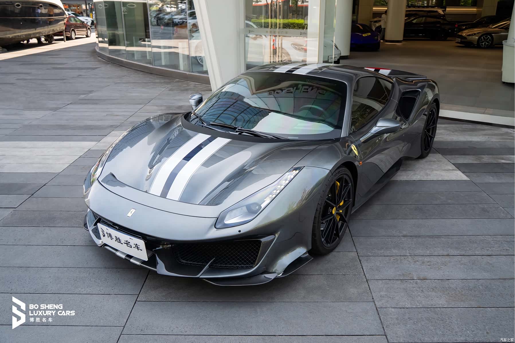 Ferrari 488, 2019 4