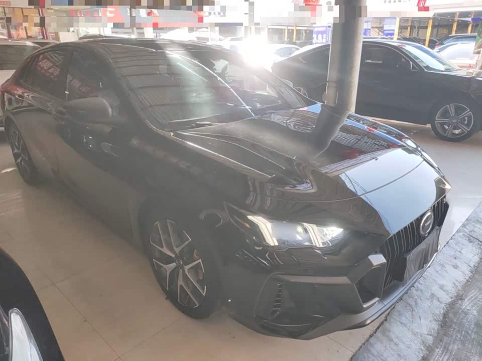 Trumpchi Shadow Leopard