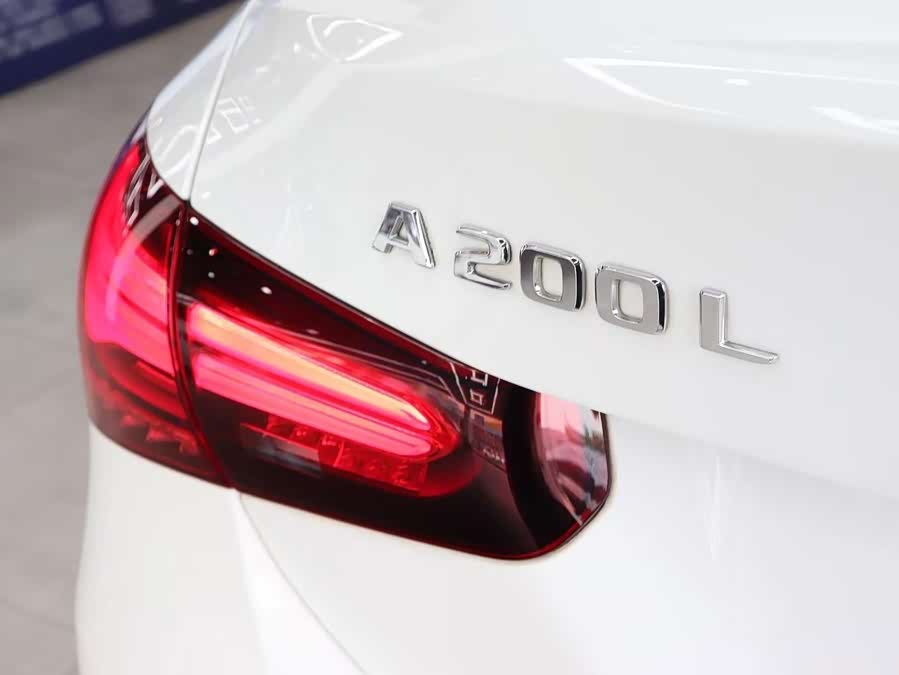 Mercedes-Benz A-Class 2023, фото 13