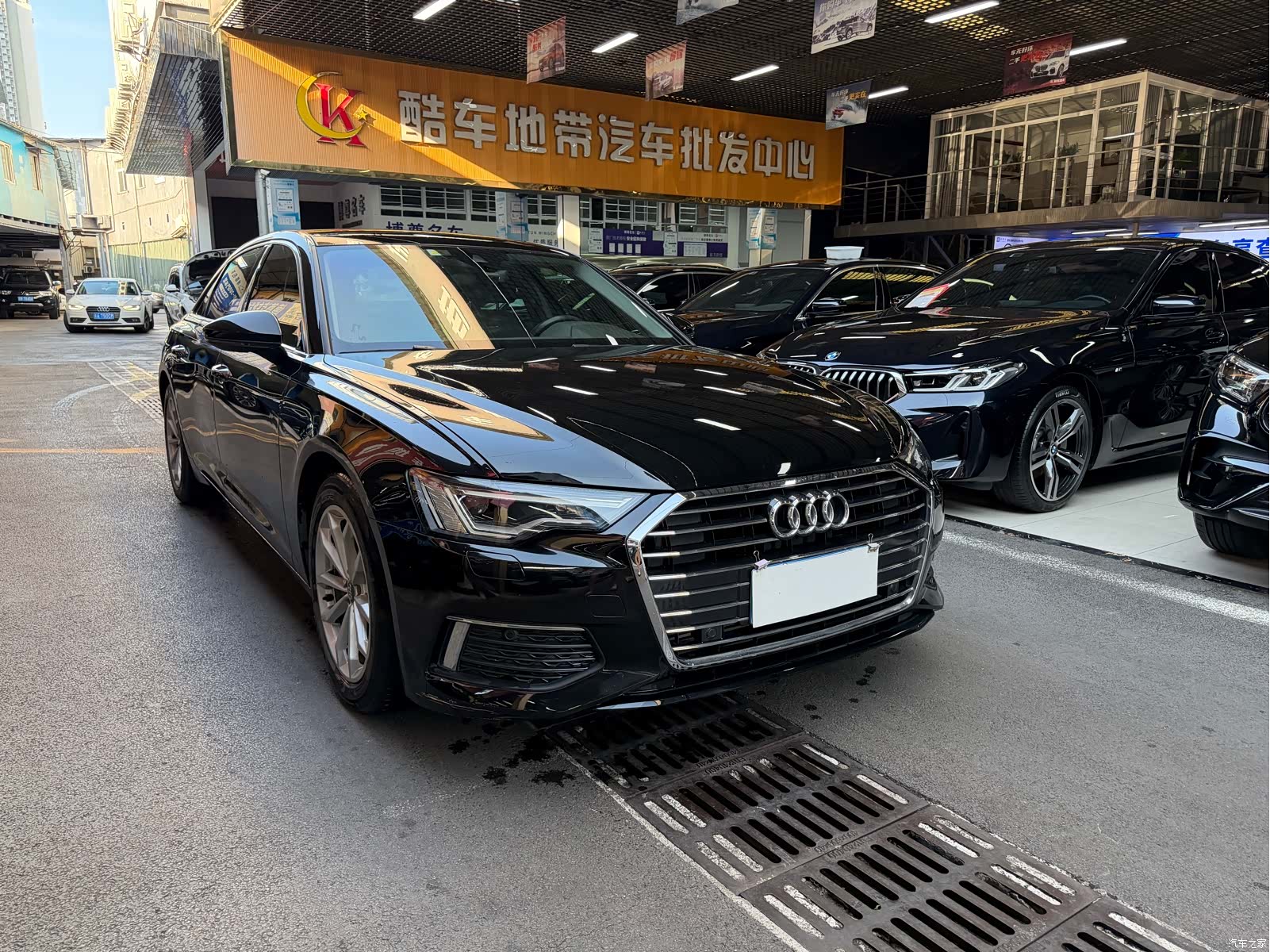 Audi A6L, 2020 3