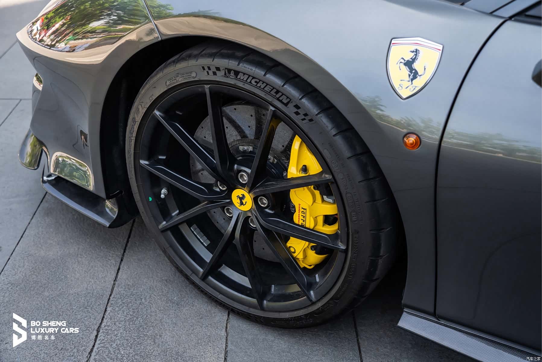 Ferrari 488, 2019 15