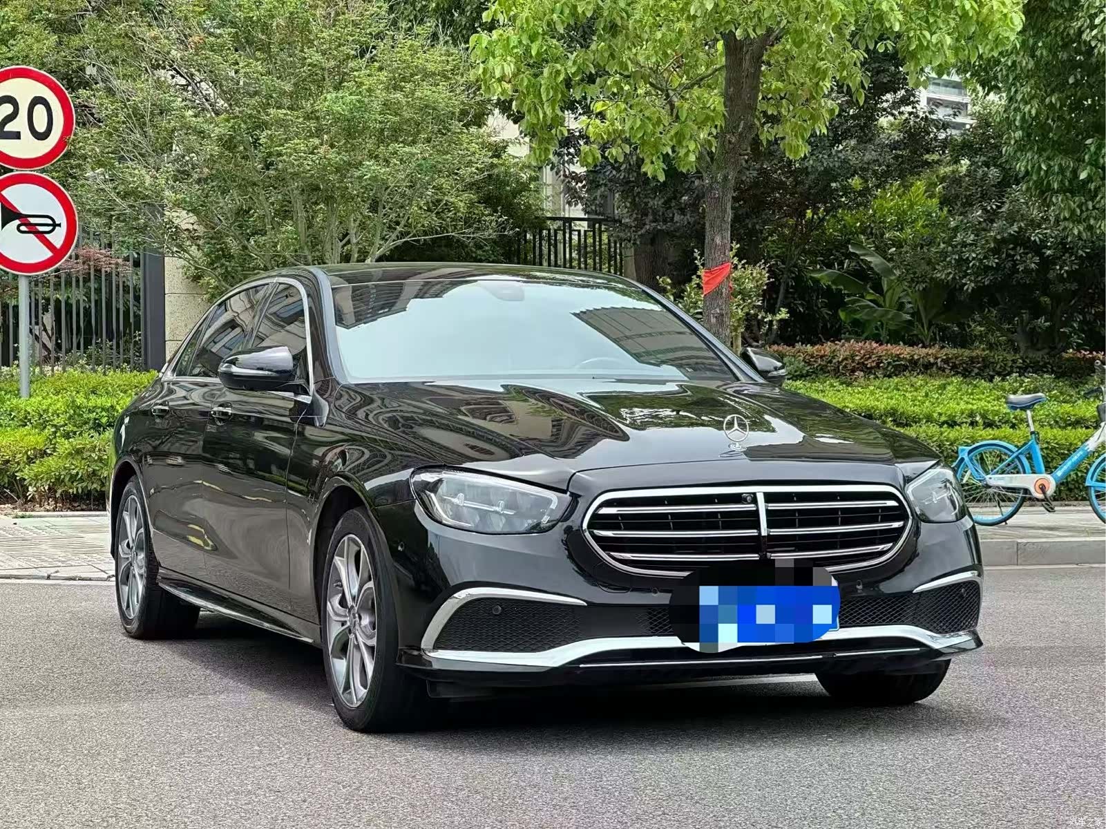 Mercedes-Benz E-Class, 2021 3