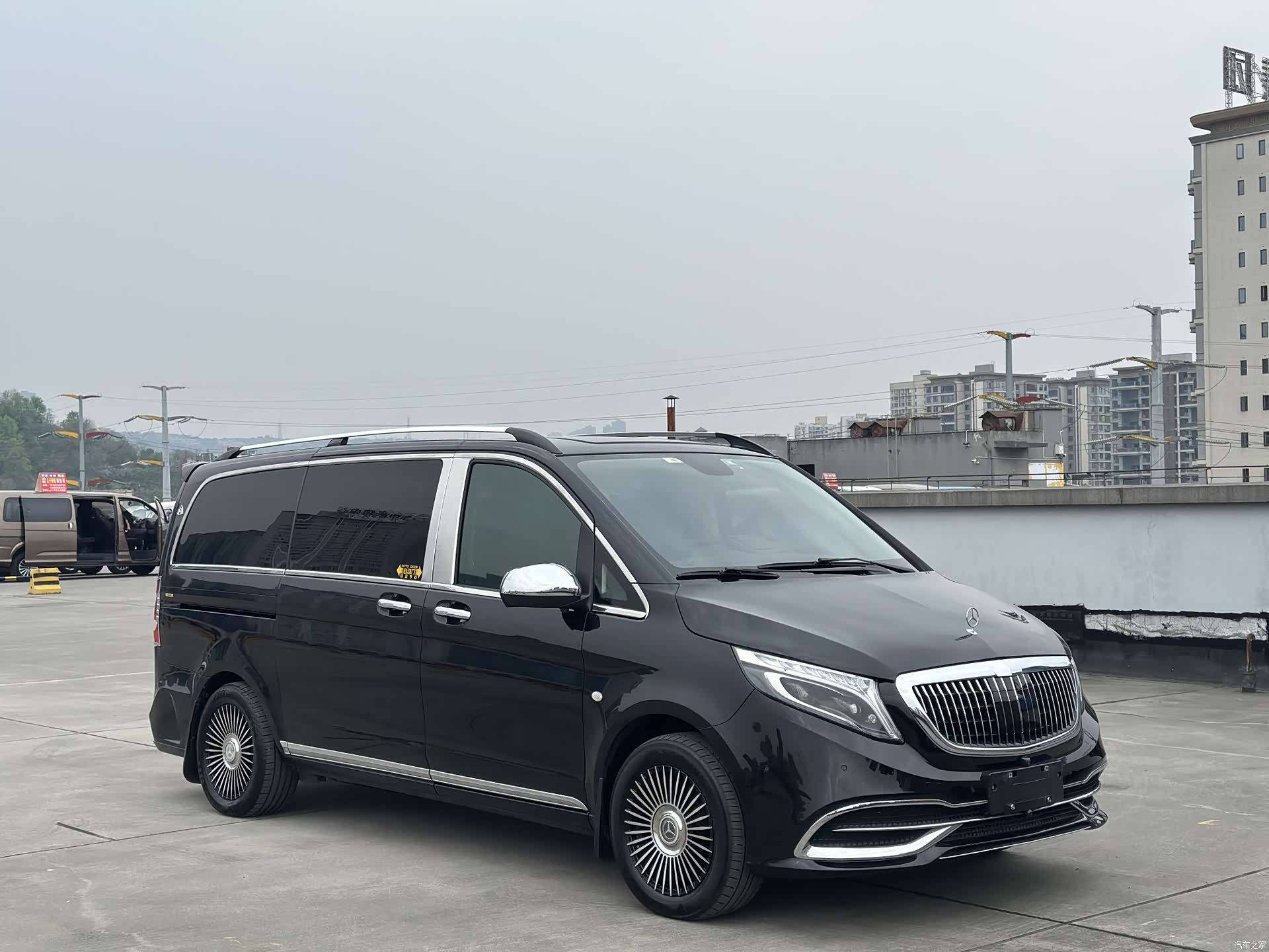 Mercedes-Benz V-Class, 2019 3