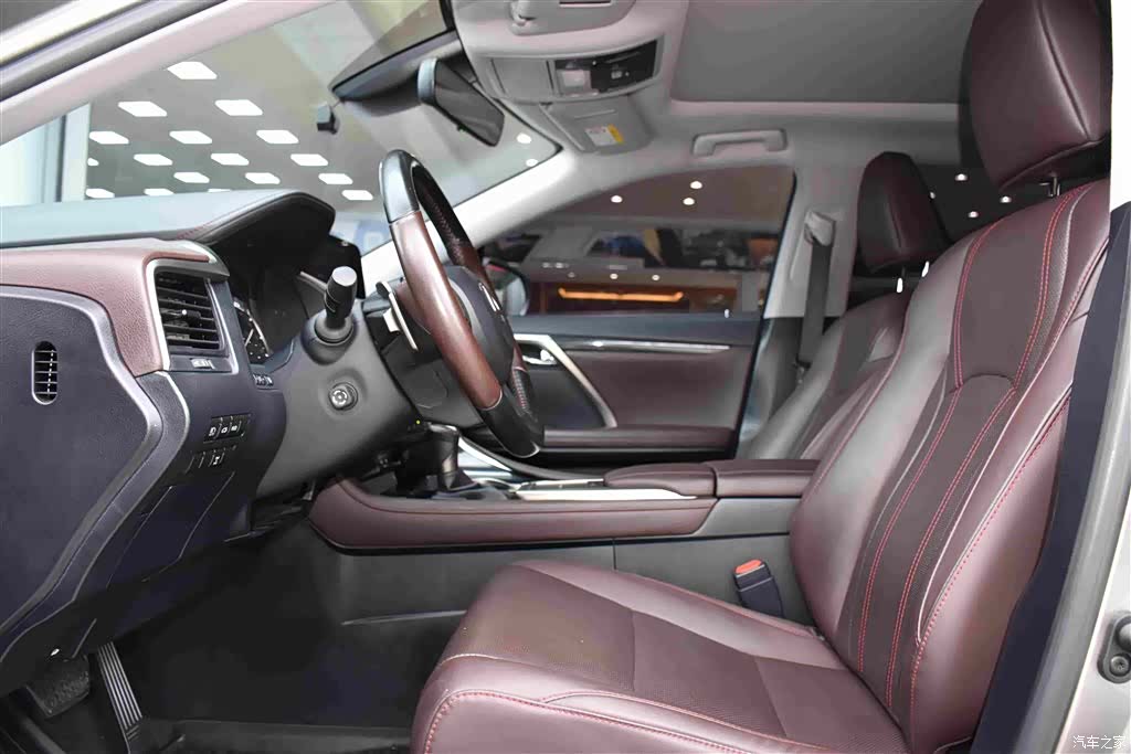Lexus RX, 2022 все фото