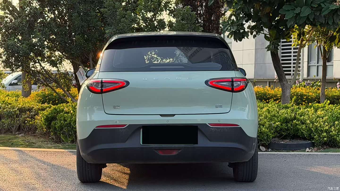 Geely Xingyuan, 2025 8
