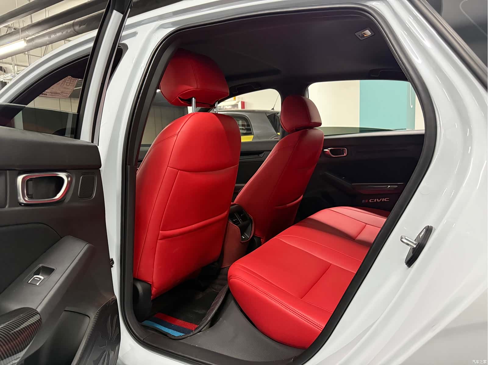 Honda Civic, 2025 8