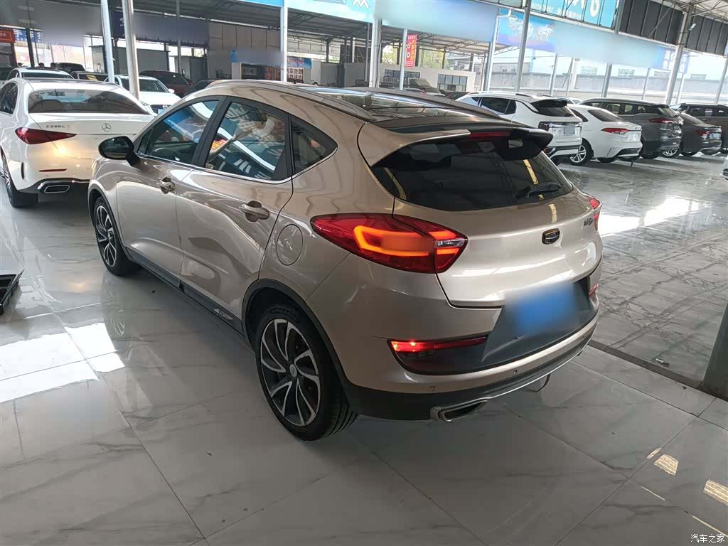 Geely Emgrand, 2018 23