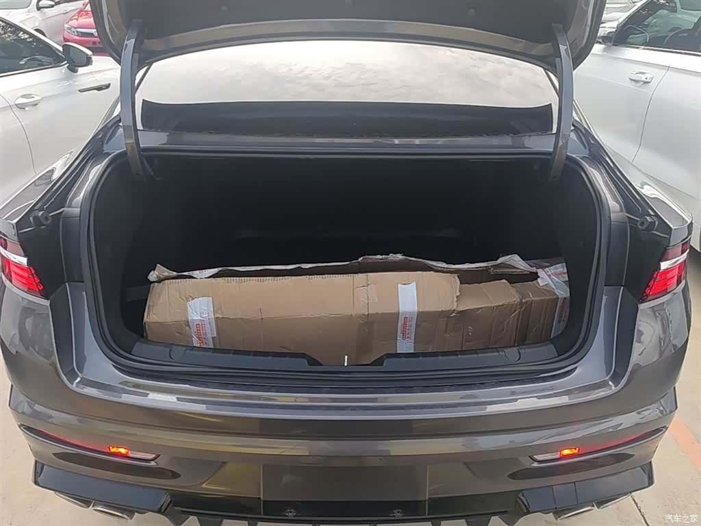Geely Preface, 2024 19